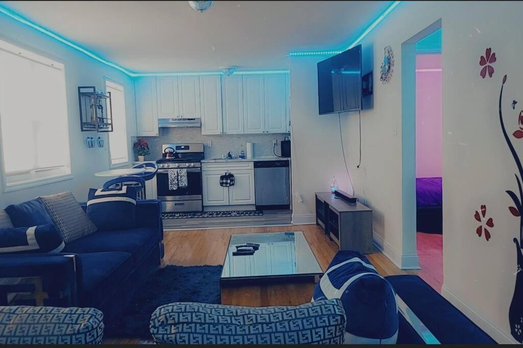 Appartamento Townhouse In Oakland Gardens *